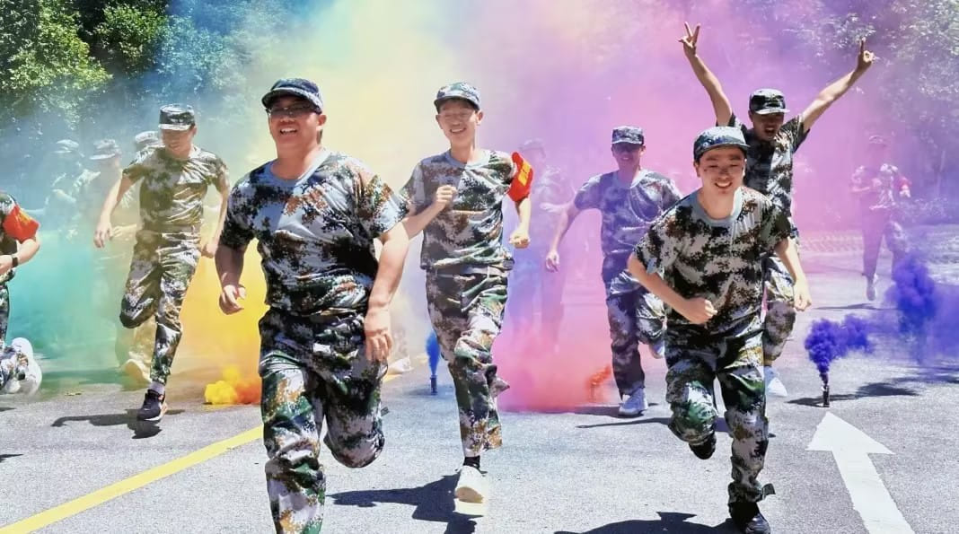 ��Ԫ��Ա������
����������Զ��